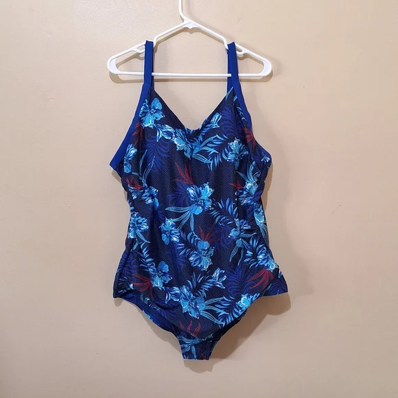 Sea Bathing Suit - Picture 1 of 5